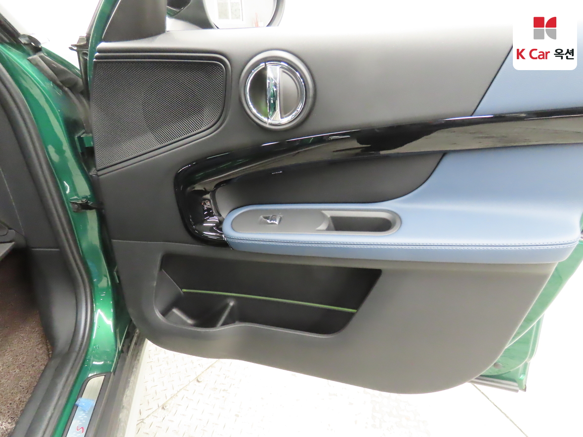 بي إم دبليو ميني 2021 - صورة 32