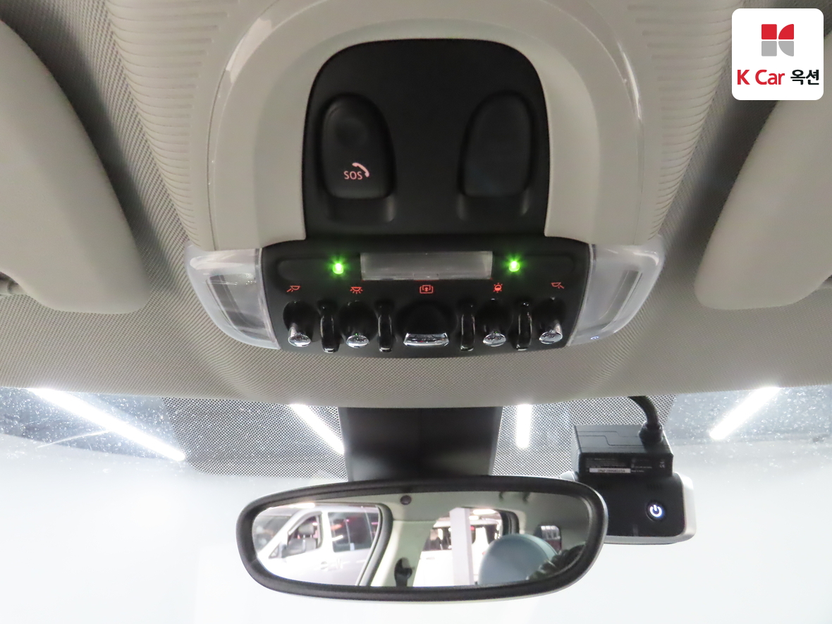 بي إم دبليو ميني 2021 - صورة 12