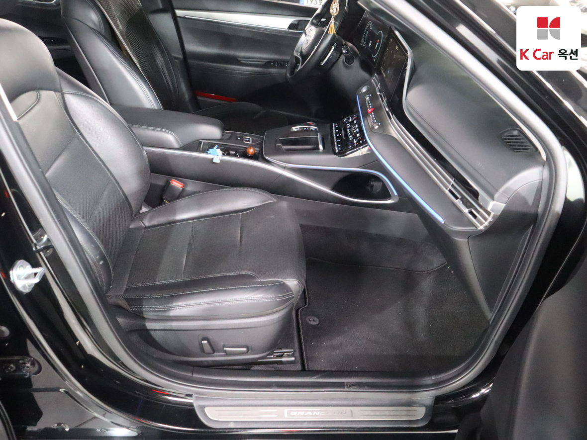 Hyundai Grandeur 2020 - Image 31