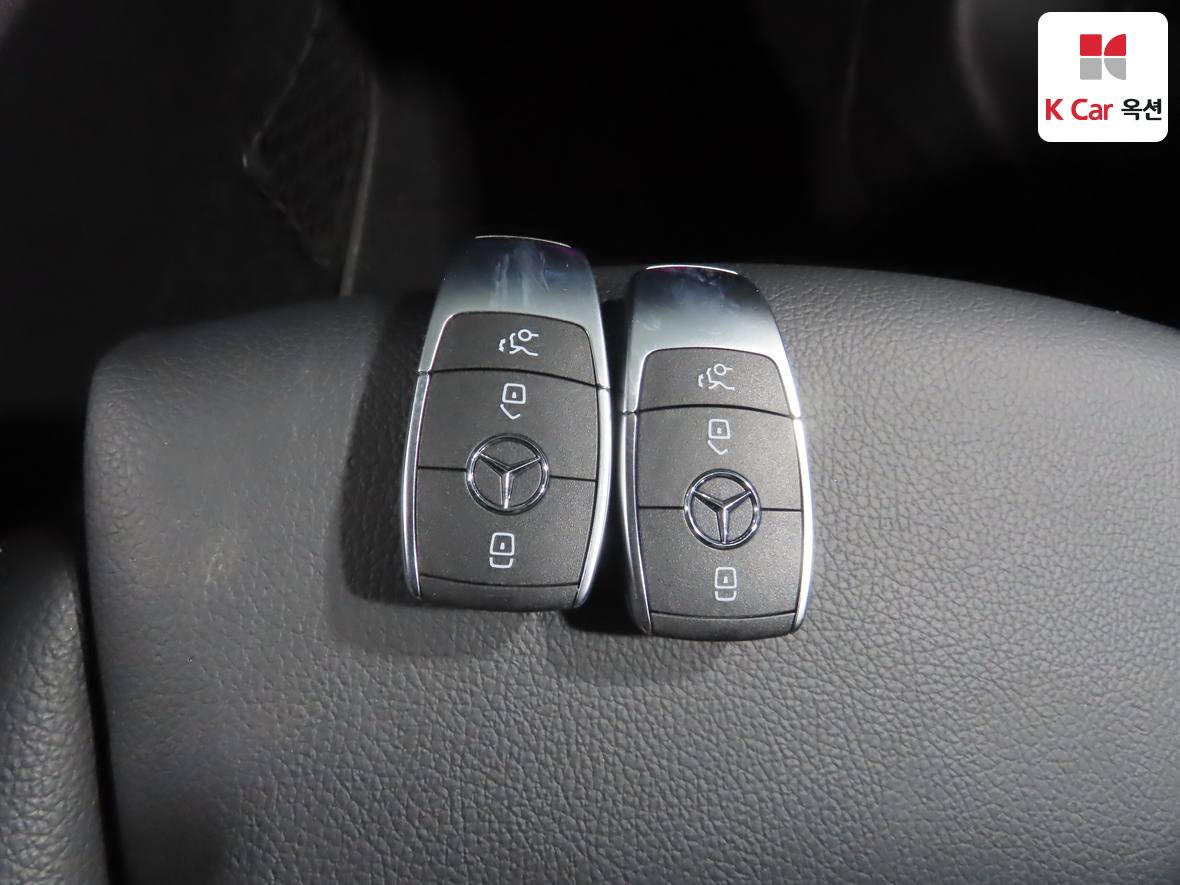 Mercedes-Benz A-Class 2020 - Image 18