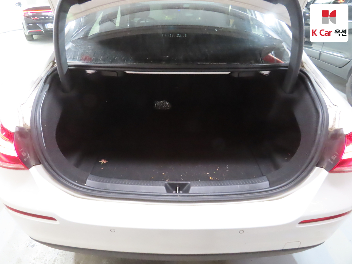 Mercedes-Benz A-Class 2020 - Image 26