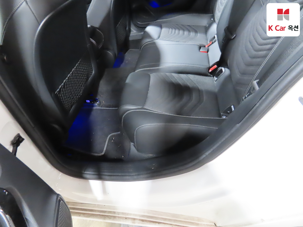 Mercedes-Benz A-Class 2020 - Image 24