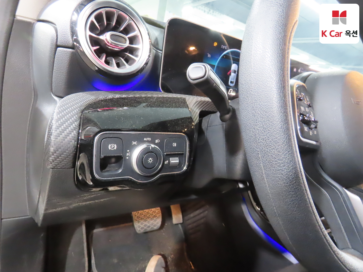 Mercedes-Benz A-Class 2020 - Image 9