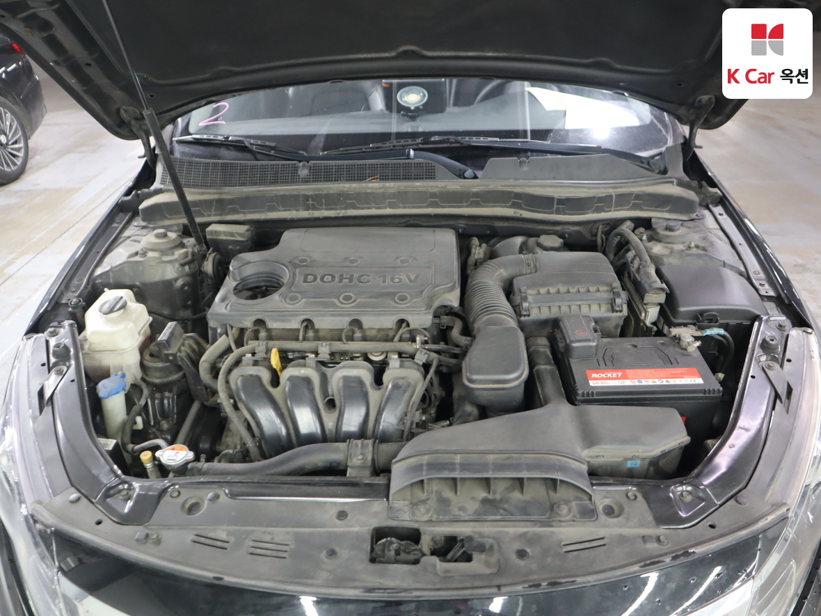 Kia K5 2011 - Image 34