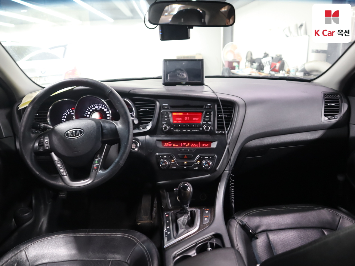 Kia K5 2011 - Image 3