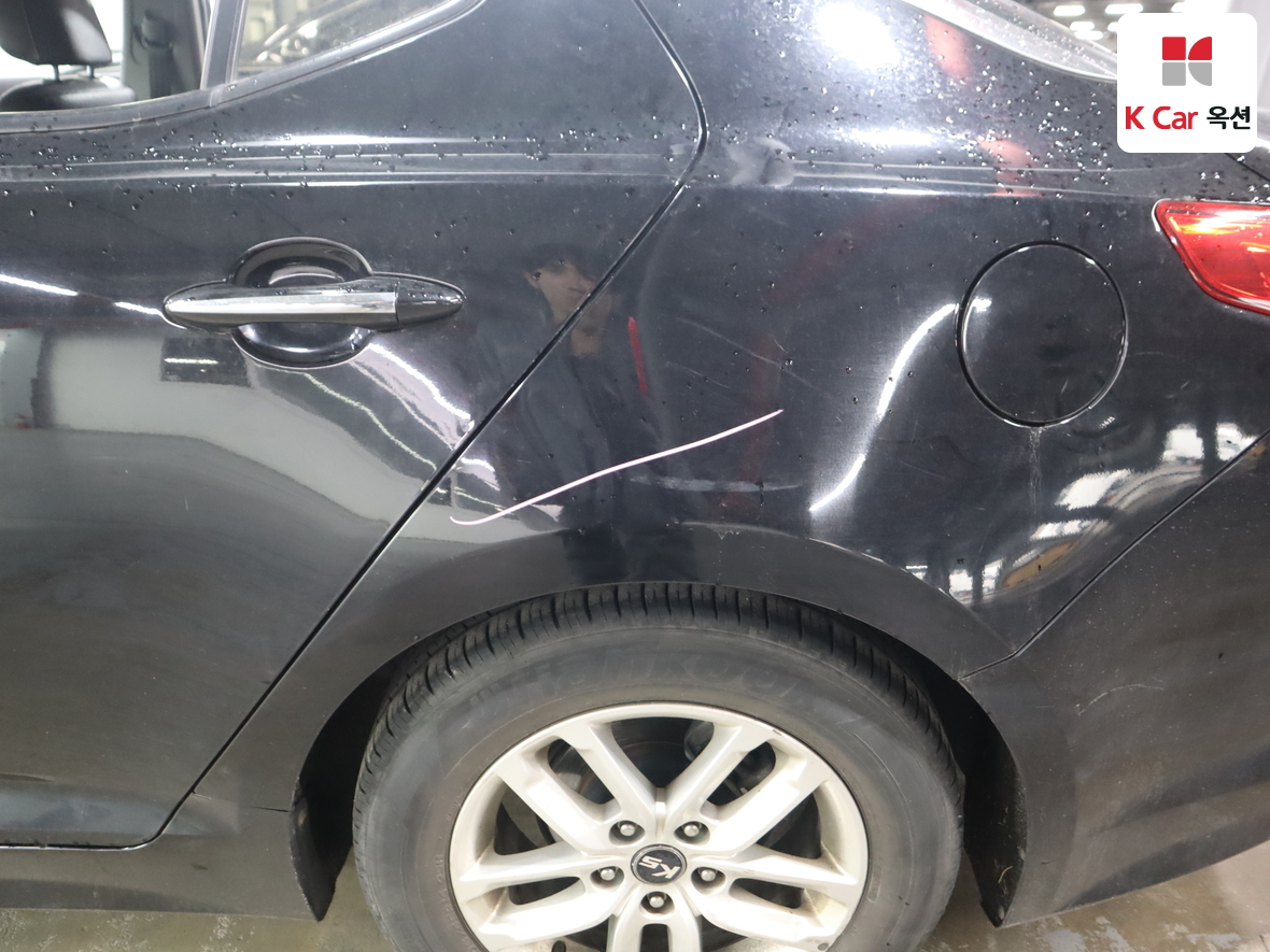 Kia K5 2011 - Image 40