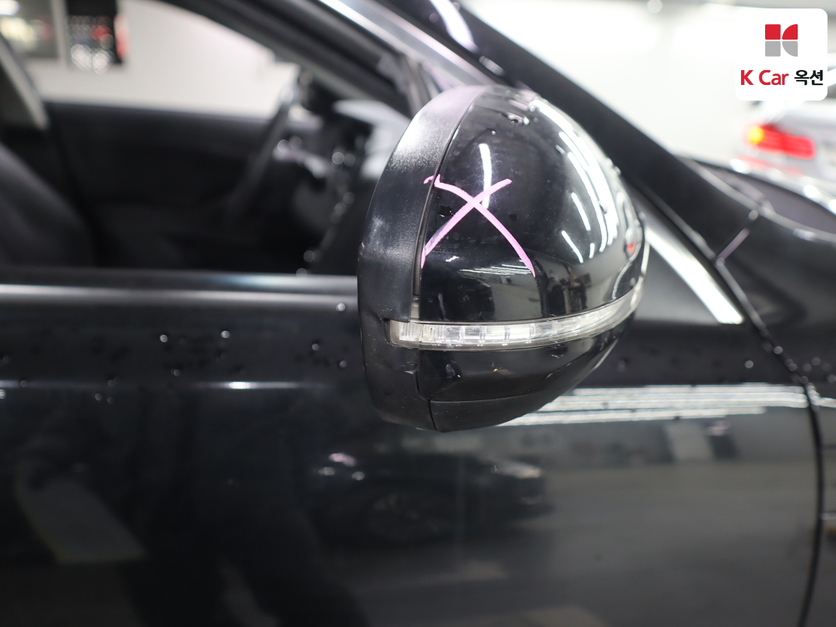 Kia K5 2011 - Image 36