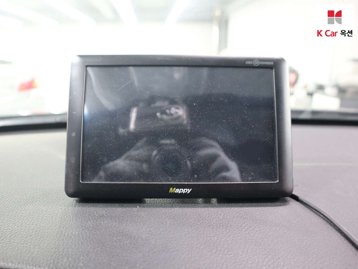 Kia K5 2011 - Image 14