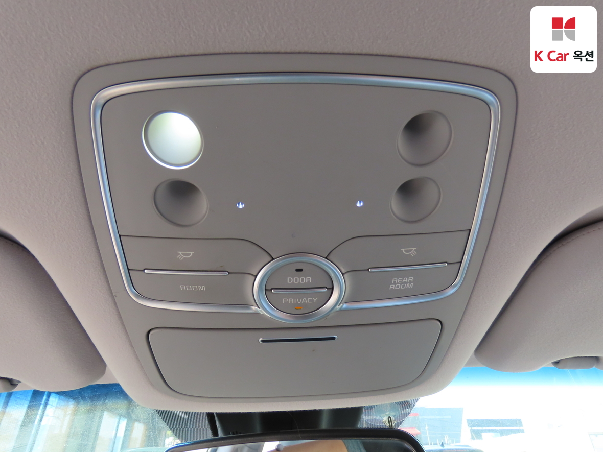 Kia K9 2014 - Image 12