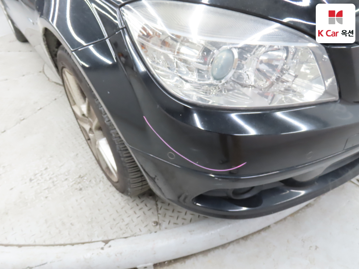 Mercedes-Benz C-Class 2010 - Image 34