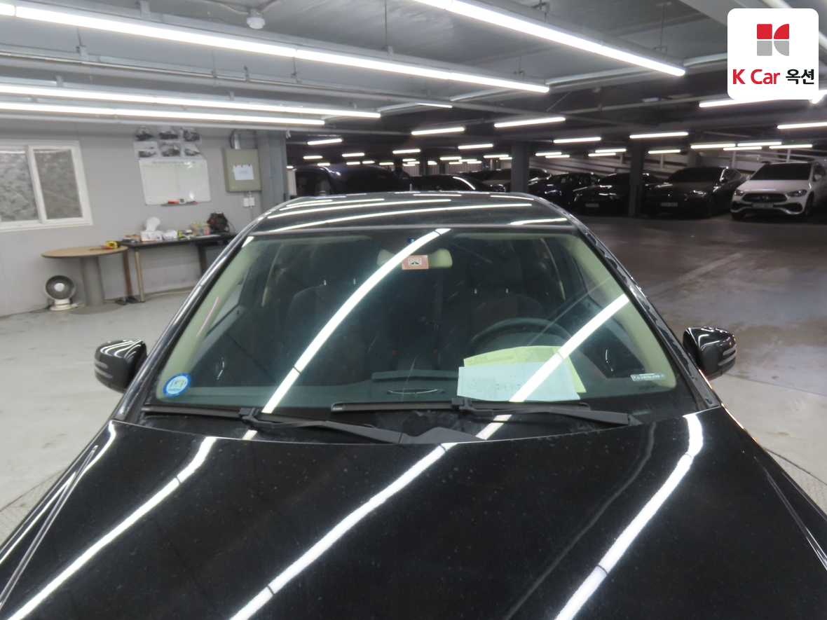 Mercedes-Benz C-Class 2010 - Image 33