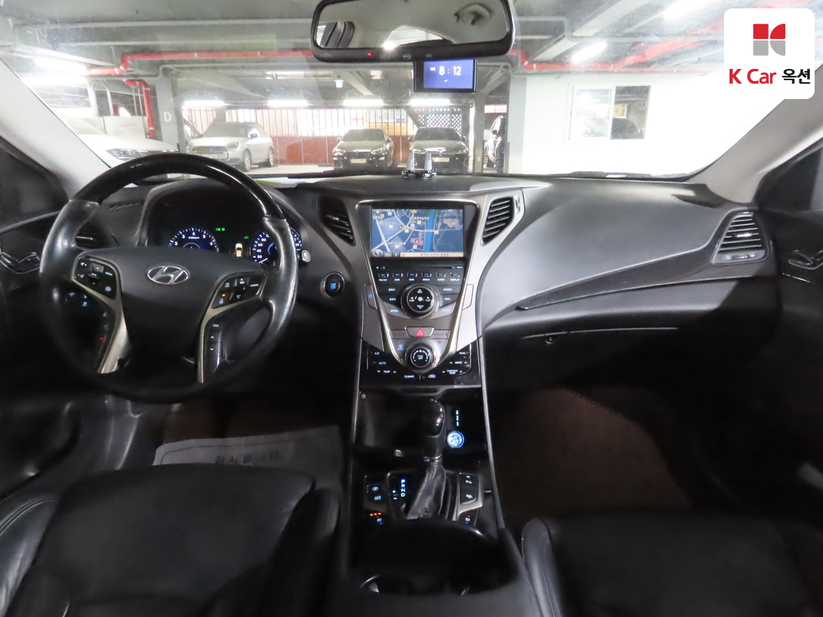 Hyundai AZERA 2012 - Image 3