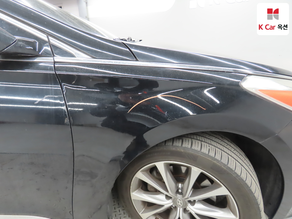 Hyundai AZERA 2012 - Image 38