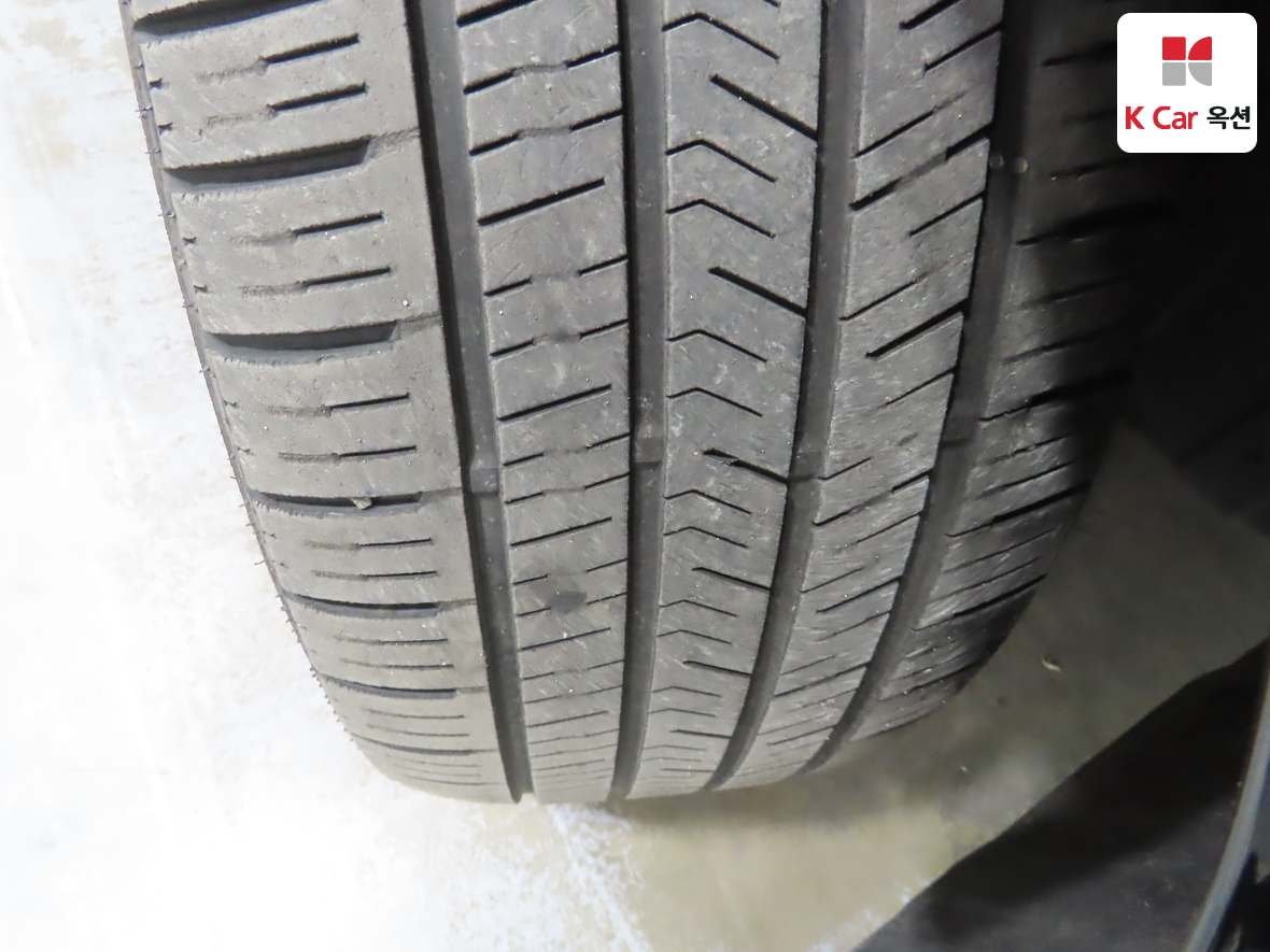 Hyundai AZERA 2012 - Image 29