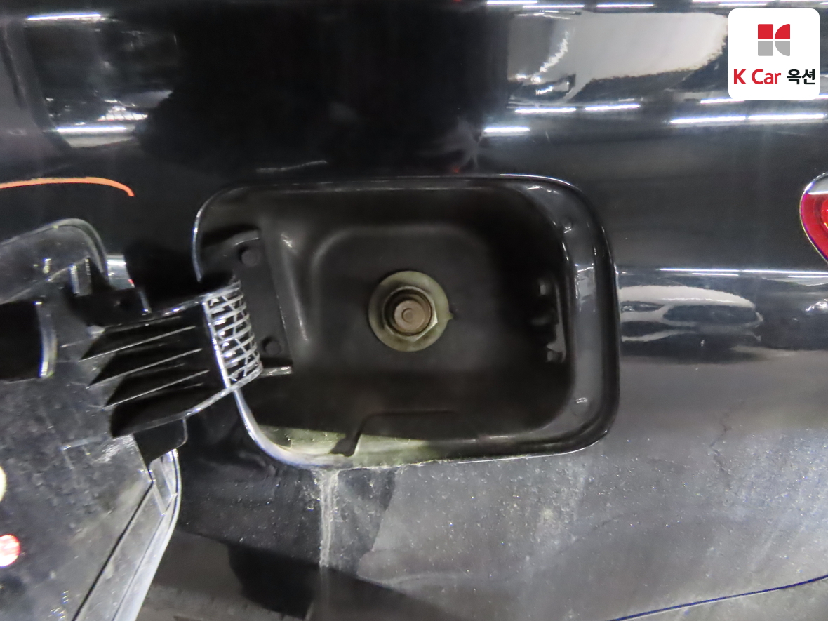 Hyundai AZERA 2012 - Image 25