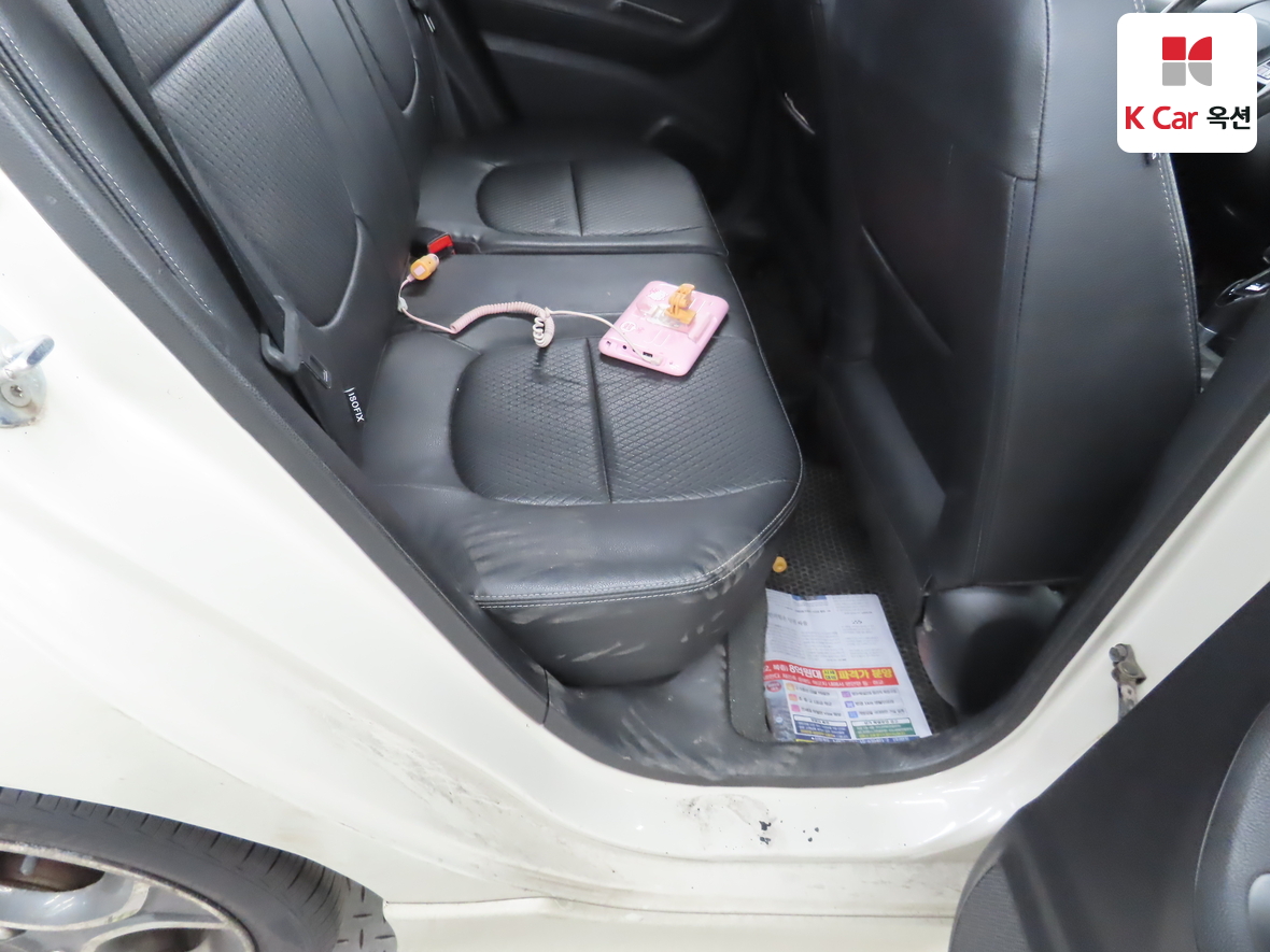 Kia Morning 2012 - Image 28