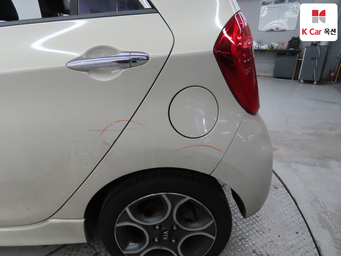 Kia Morning 2012 - Image 38