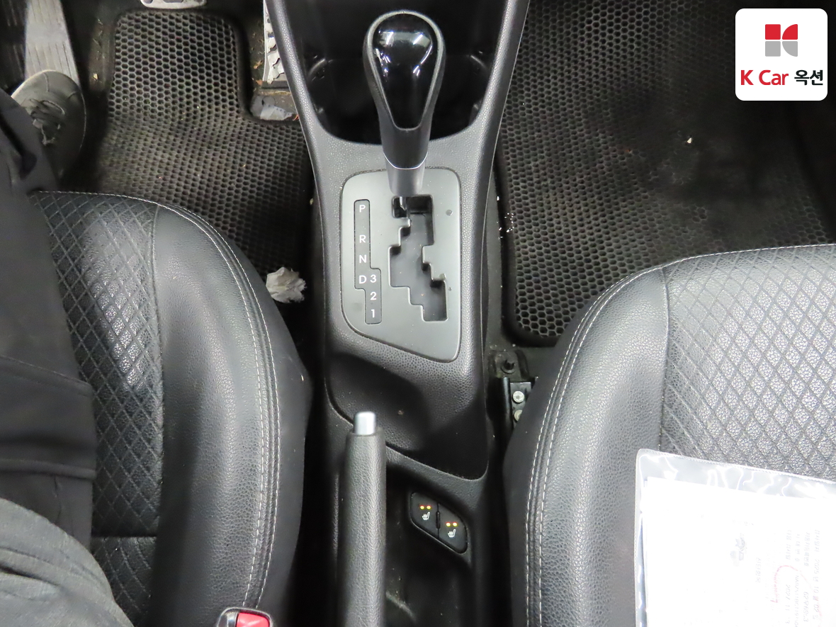 Kia Morning 2012 - Image 16