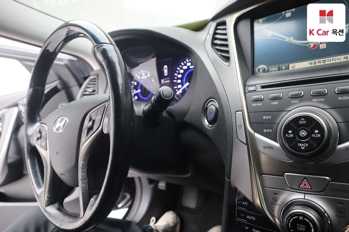 Hyundai AZERA 2012 - Image 11