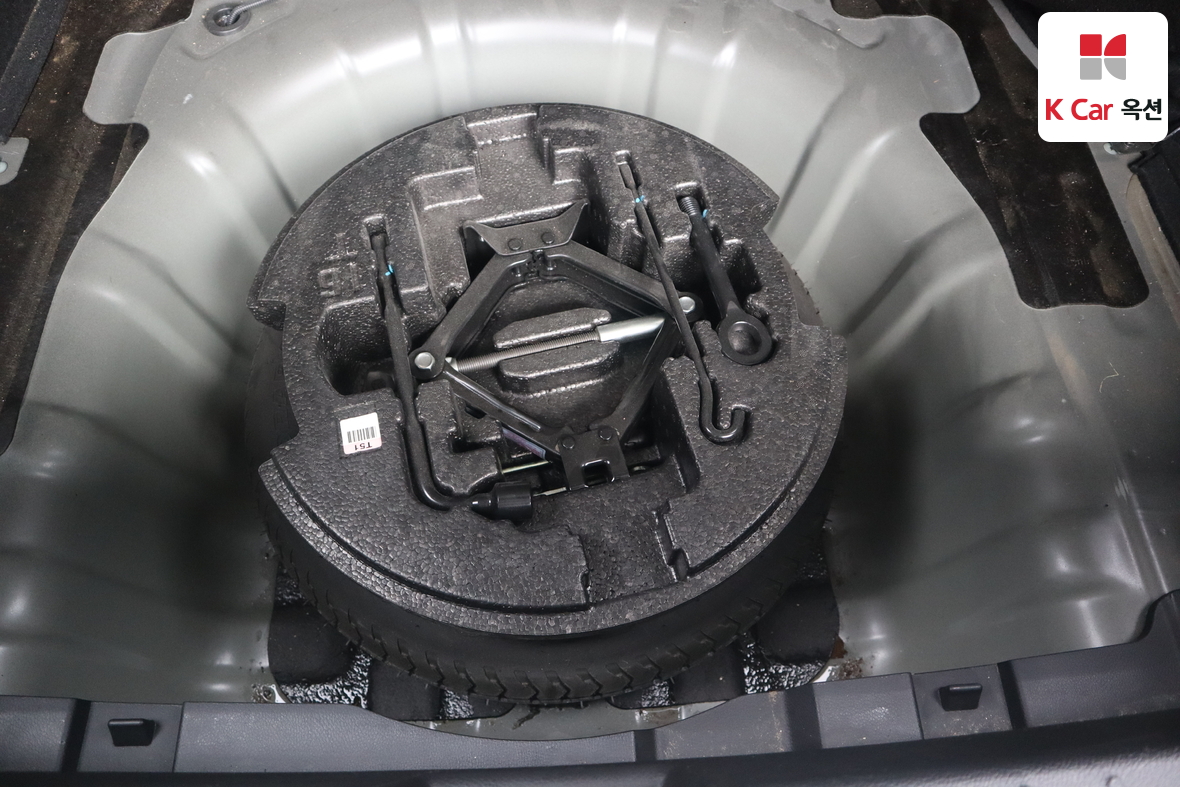 Hyundai AZERA 2012 - Image 25