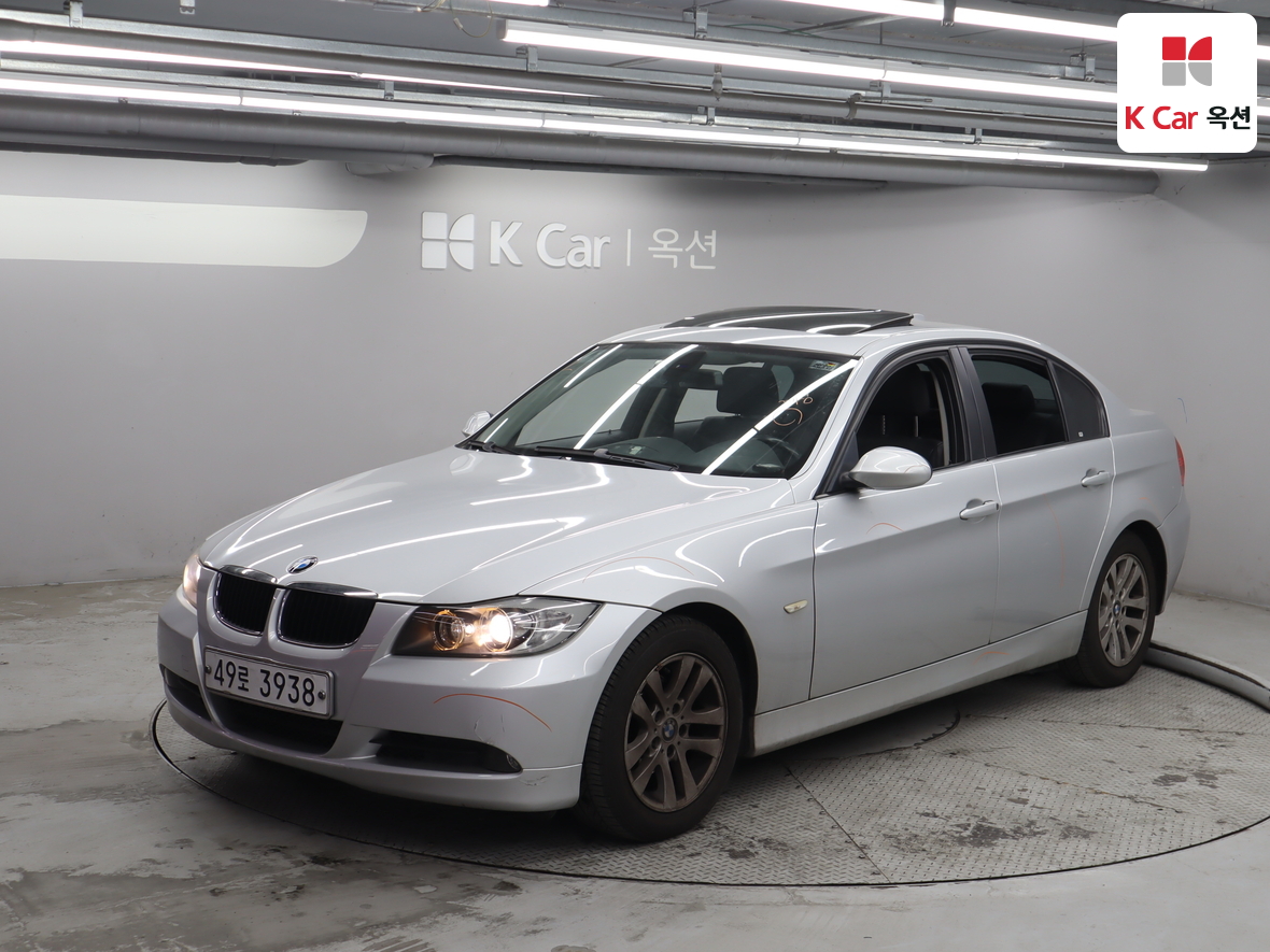 BMW 3 Series 2007 - Image 1