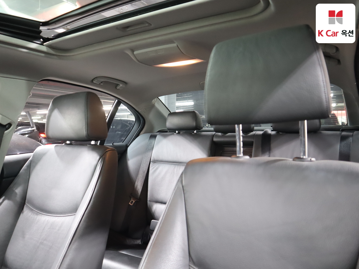 BMW 3 Series 2007 - Image 21