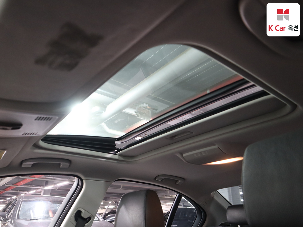 BMW 3 Series 2007 - Image 23