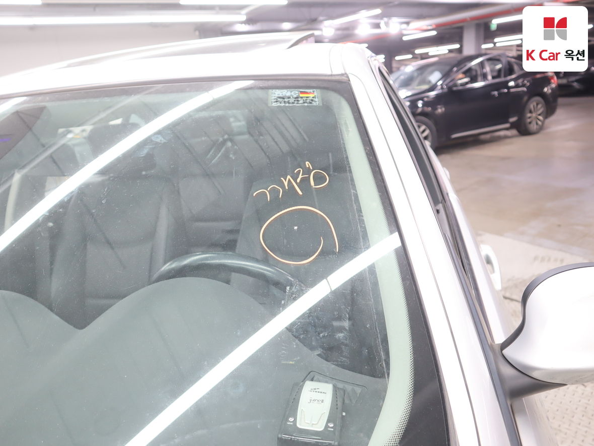 BMW 3 Series 2007 - Image 38