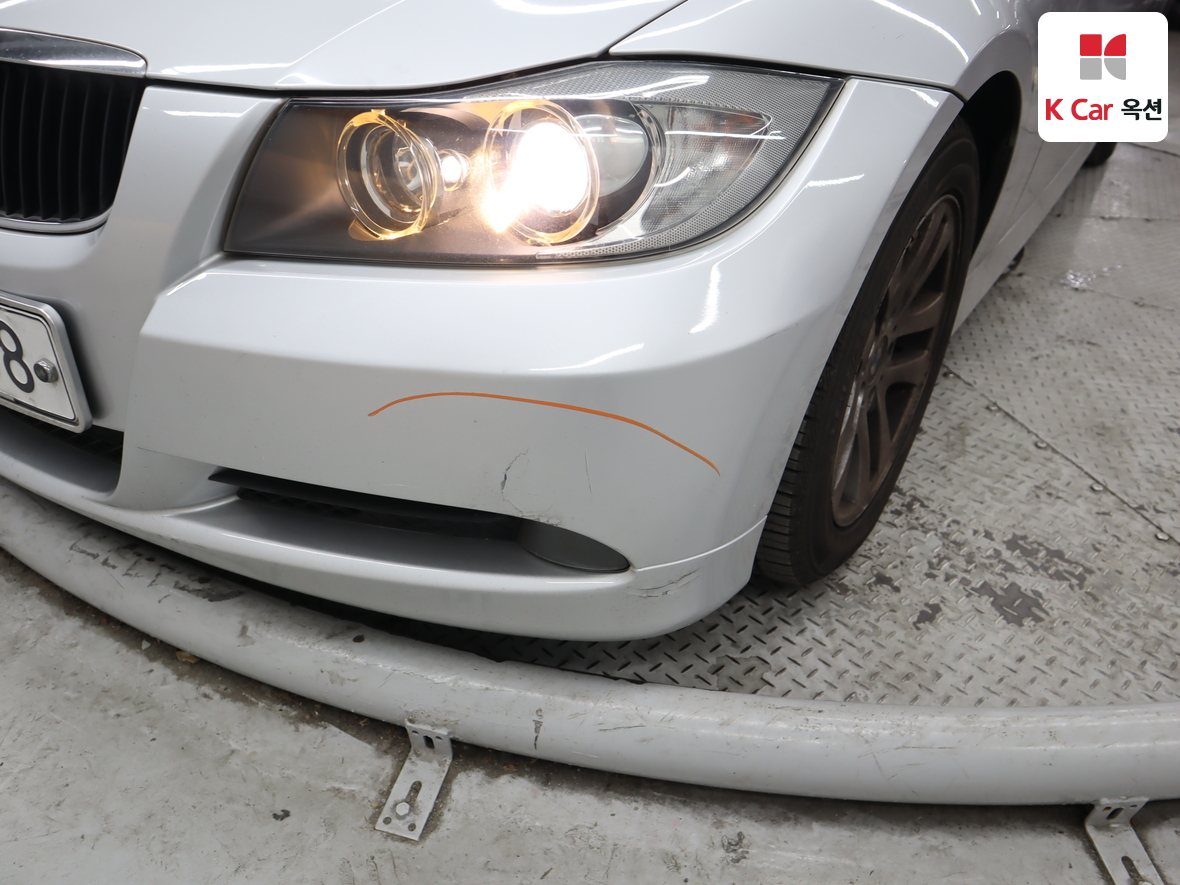 BMW 3 Series 2007 - Image 40