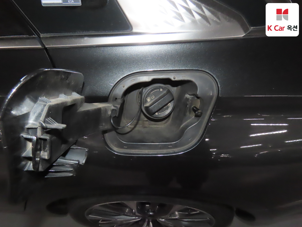 Kia K8 2022 - Image 23