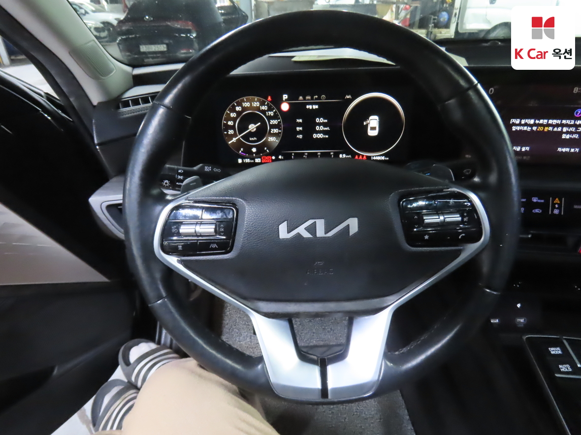 Kia K8 2022 - Image 10