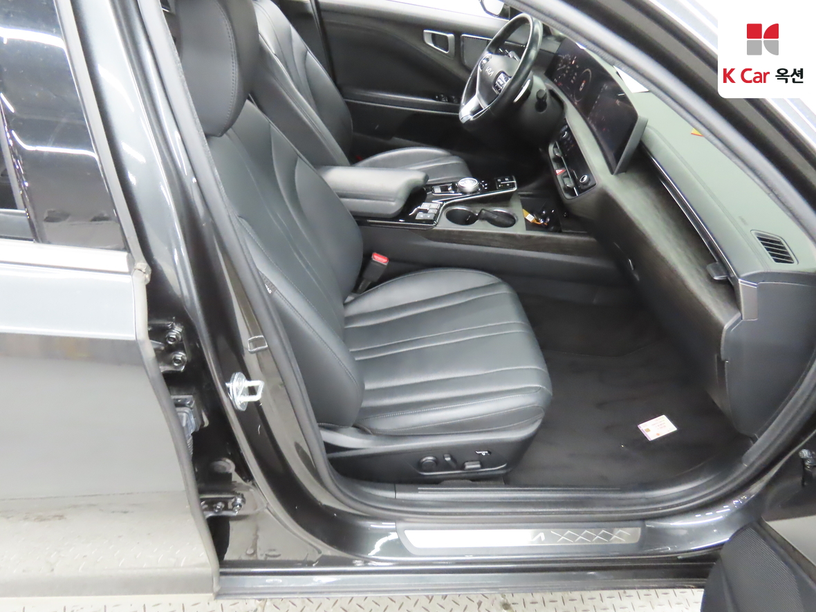 Kia K8 2022 - Image 28