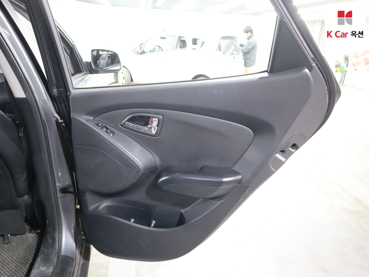 Hyundai Tucson 2012 - Image 32