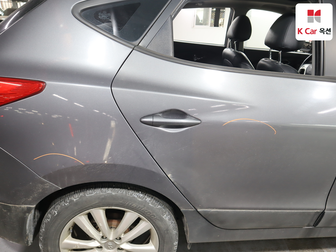 Hyundai Tucson 2012 - Image 44