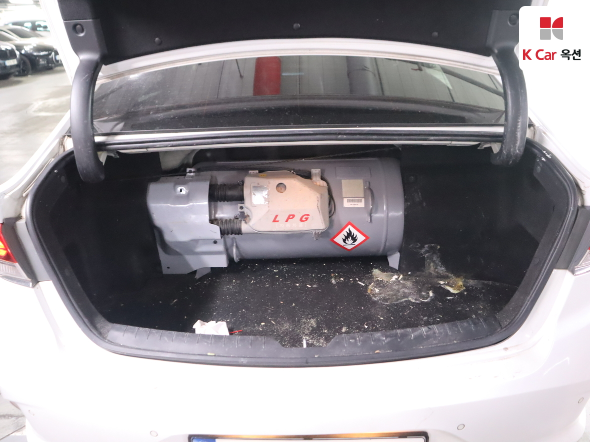 هيونداي سوناتا 2018 - صورة 25