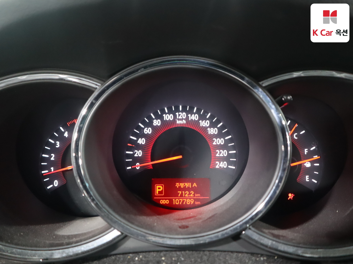 Kia Sorento 2010 - Image 5