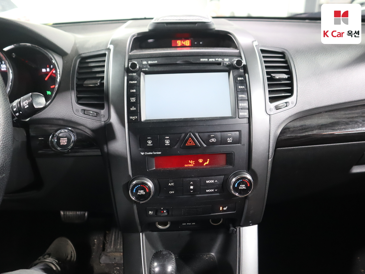 Kia Sorento 2010 - Image 6