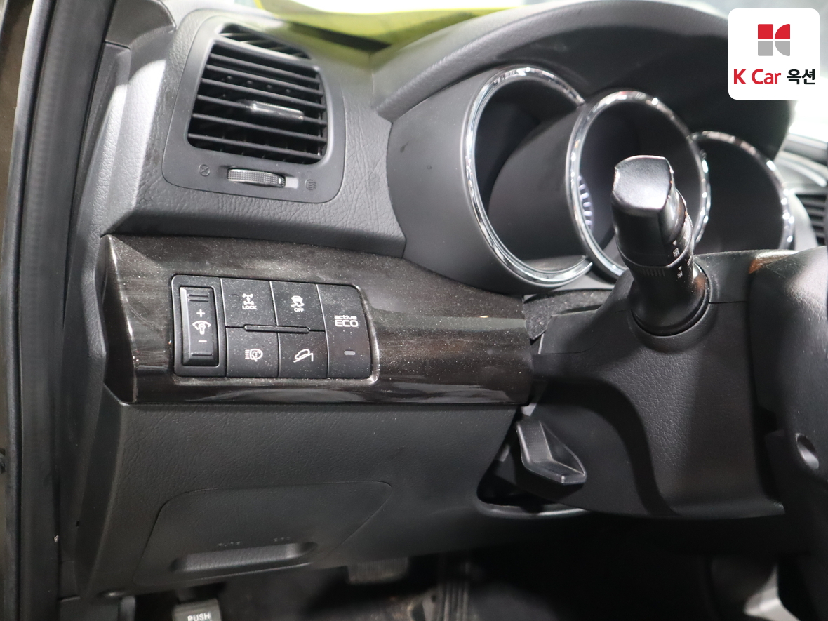 Kia Sorento 2010 - Image 9