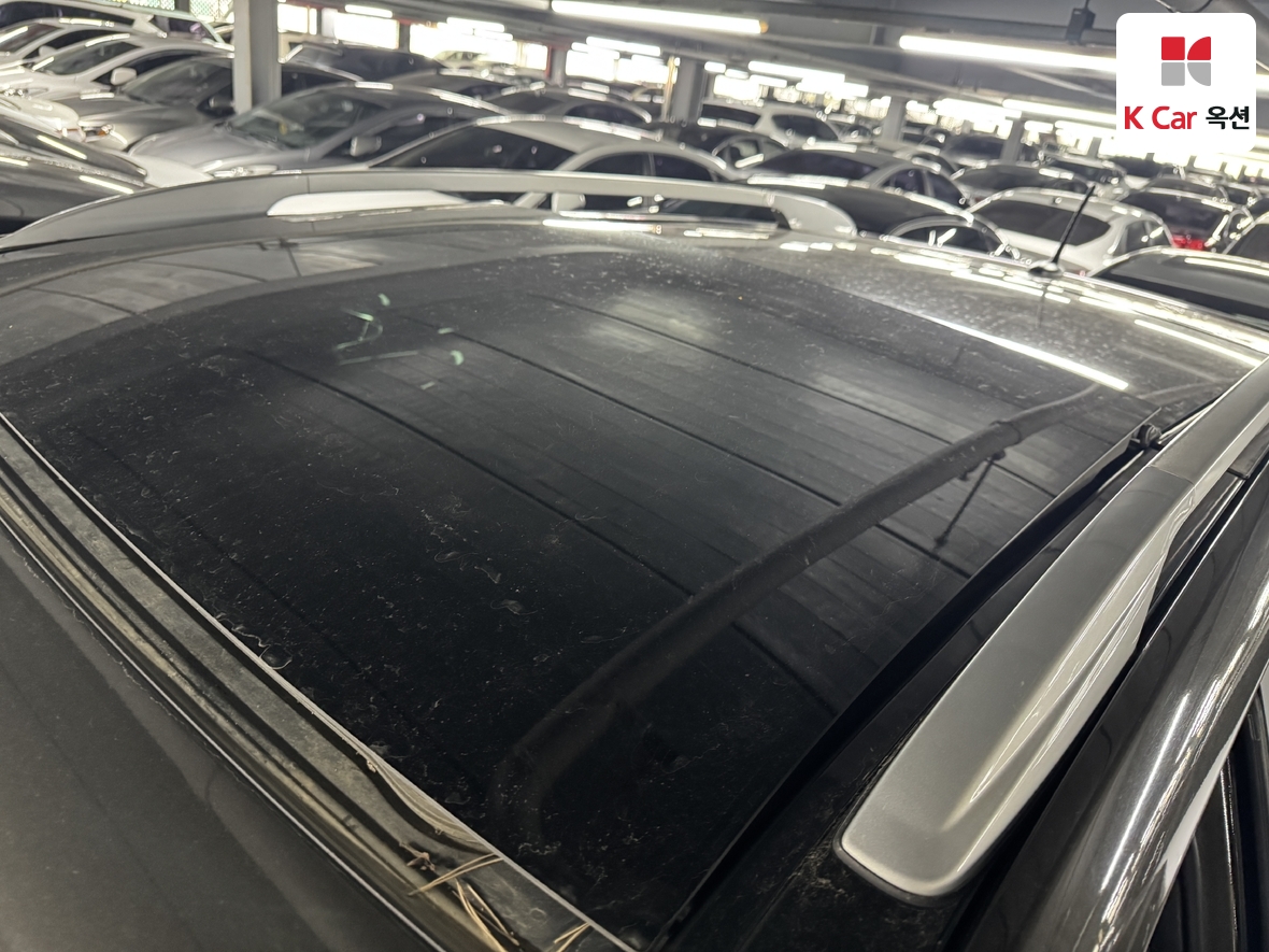 Kia Sorento 2010 - Image 23