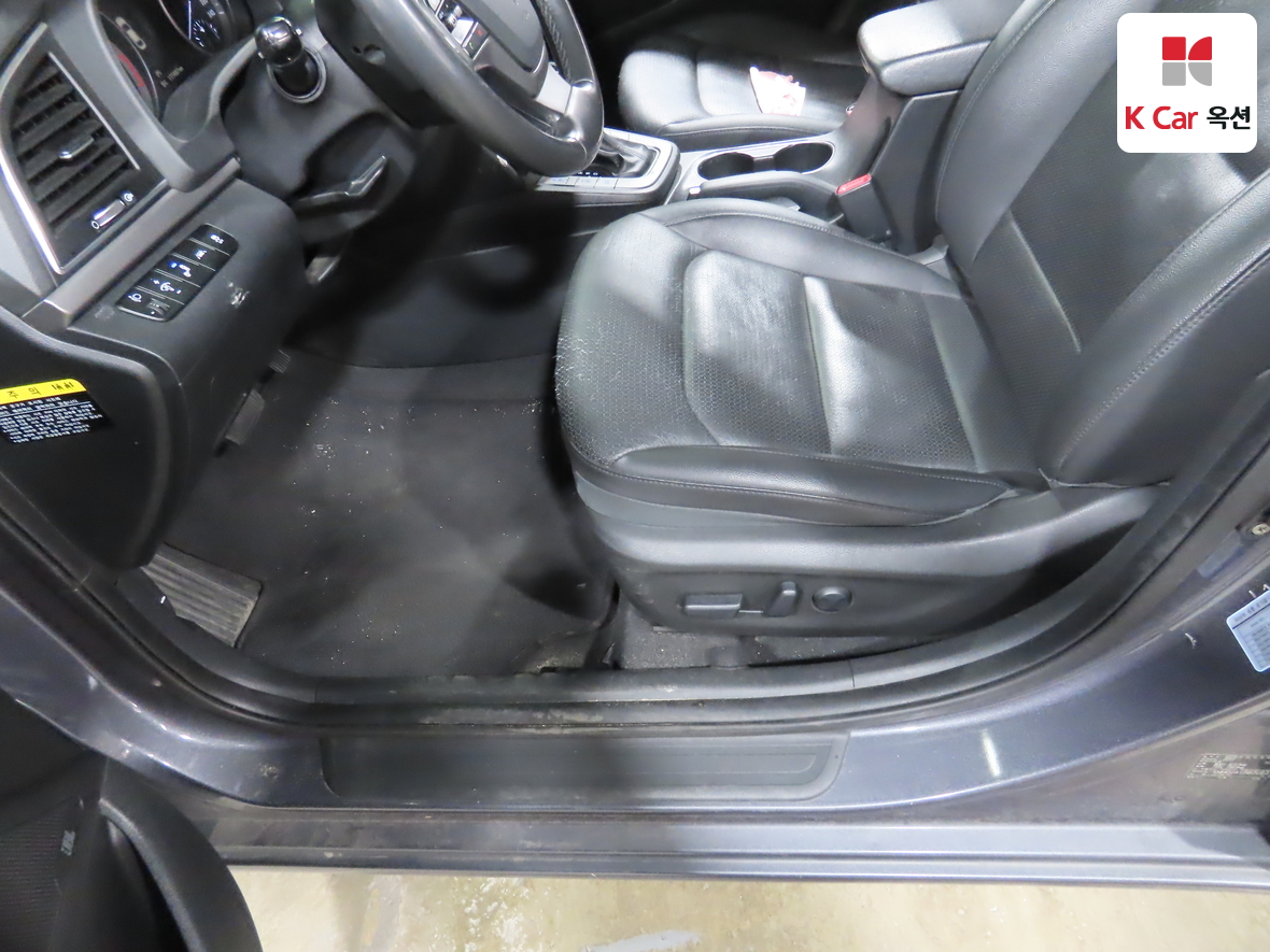 هيونداي إلانترا 2018 - صورة 18