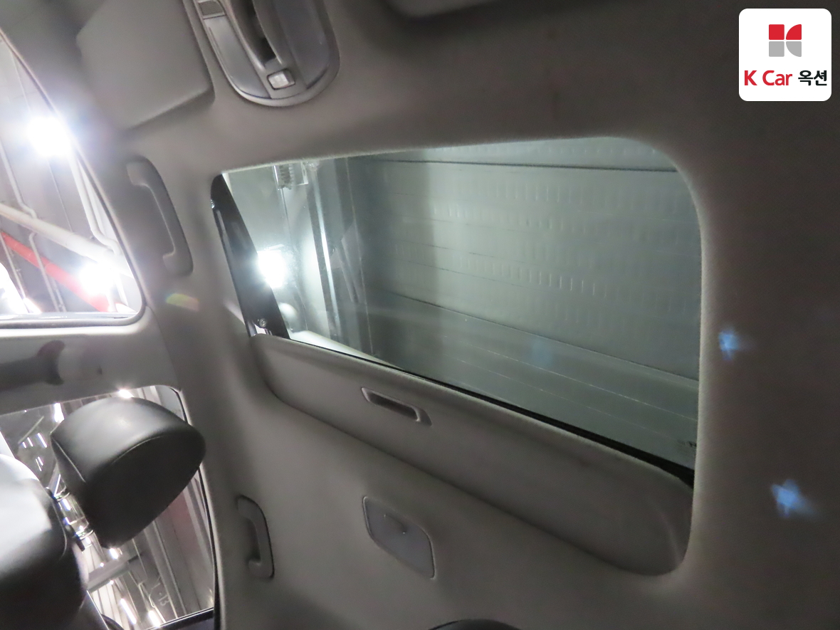 هيونداي إلانترا 2018 - صورة 21