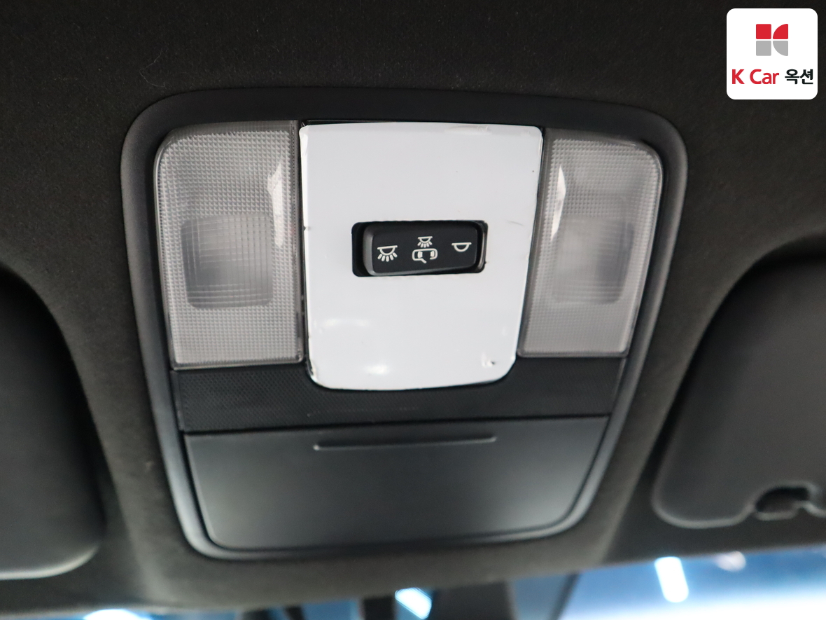 Kia K3 2019 - Image 12