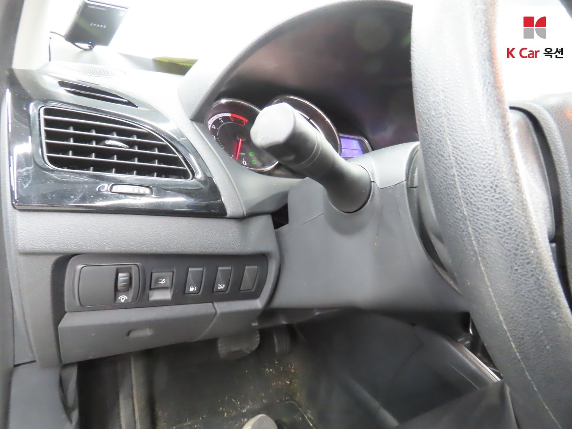 Renault Samsung SM3 2016 - Image 9