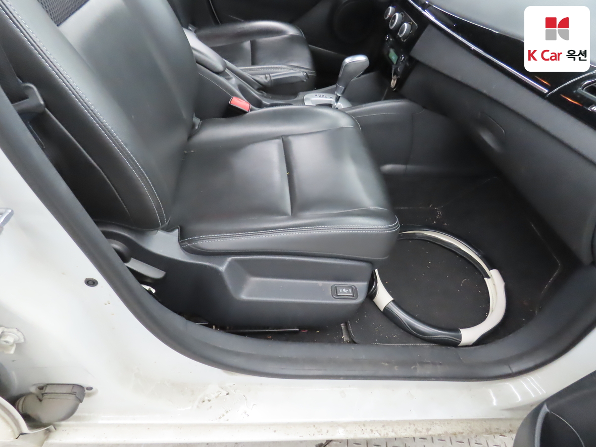 Renault Samsung SM3 2016 - Image 29