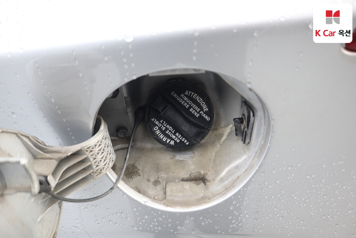 Hyundai Elantra 2012 - Image 21