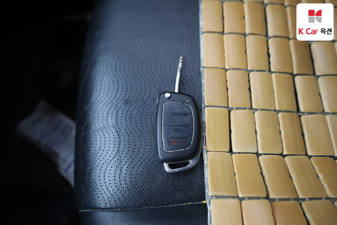 Hyundai Elantra 2012 - Image 16