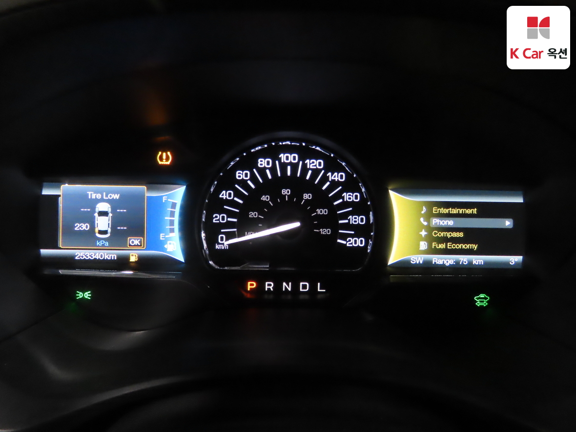 لينكولن MKZ 2019 - صورة 5