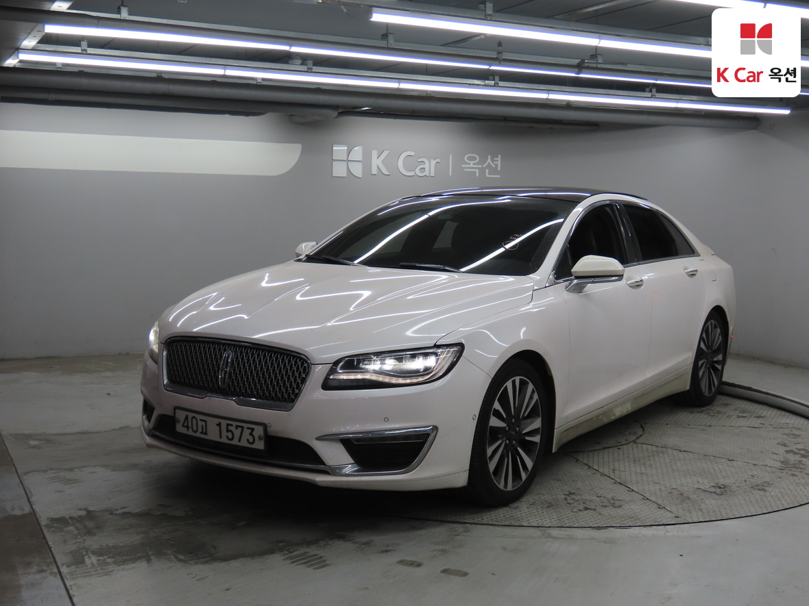 لينكولن MKZ 2019 - صورة 1