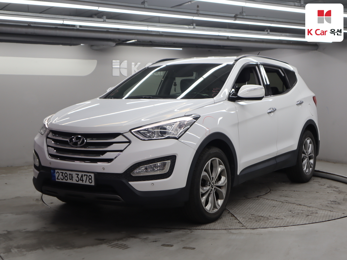 Hyundai Santa Fe 2014 - Image 1