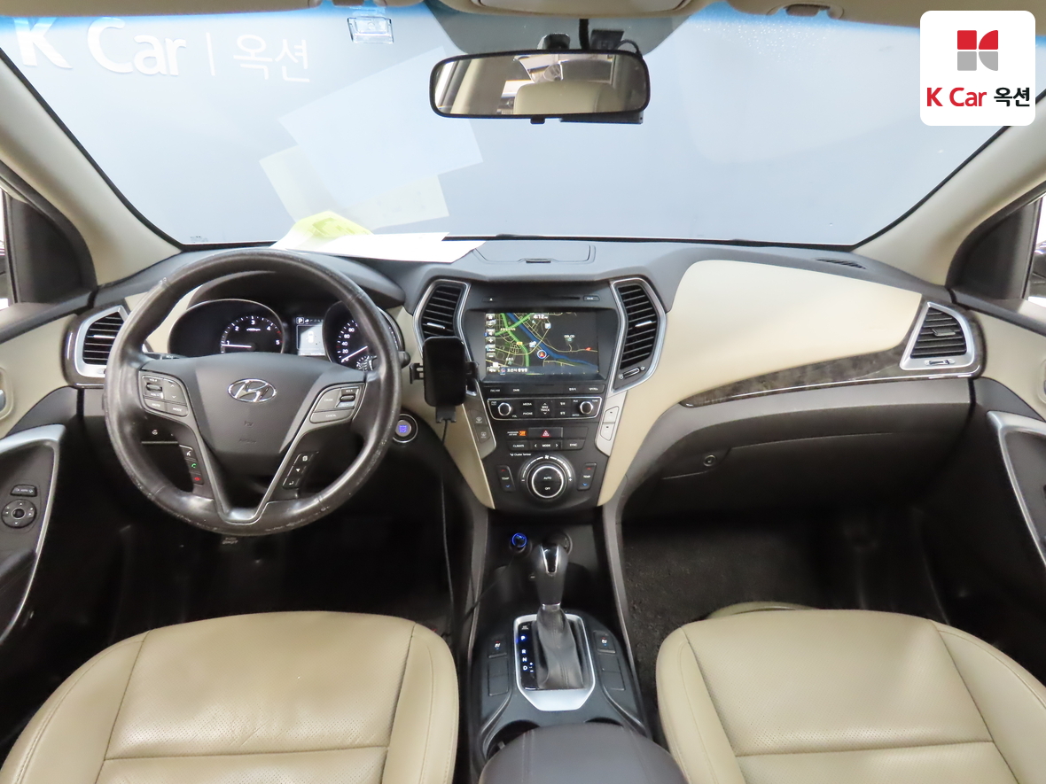 Hyundai Santa Fe 2016 - Image 3